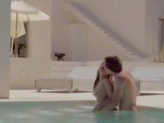 Terrific Sensitive Sexing In The Pool